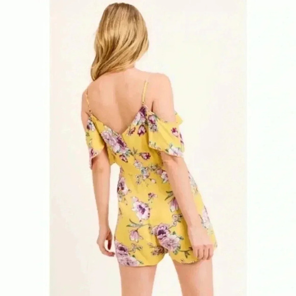 LOVE Tree Yellow Floral Short Summer Romper - Picture 7 of 8